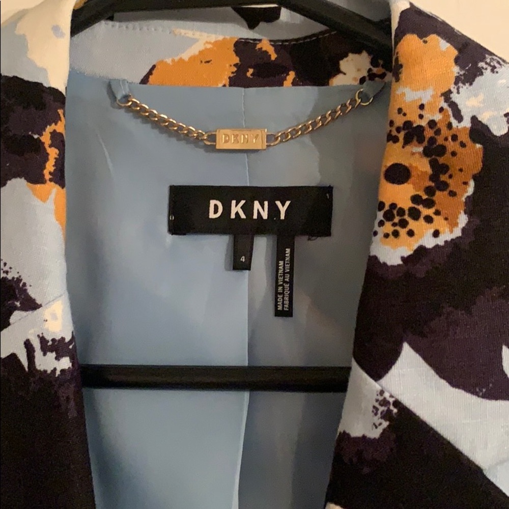 Suit jacket - Picture 2 of 3